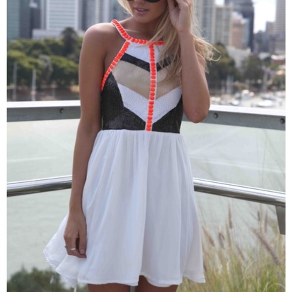 Xenia Boutique Dresses & Skirts - Xenia Boutique White Sequin Embellished Dress M 6